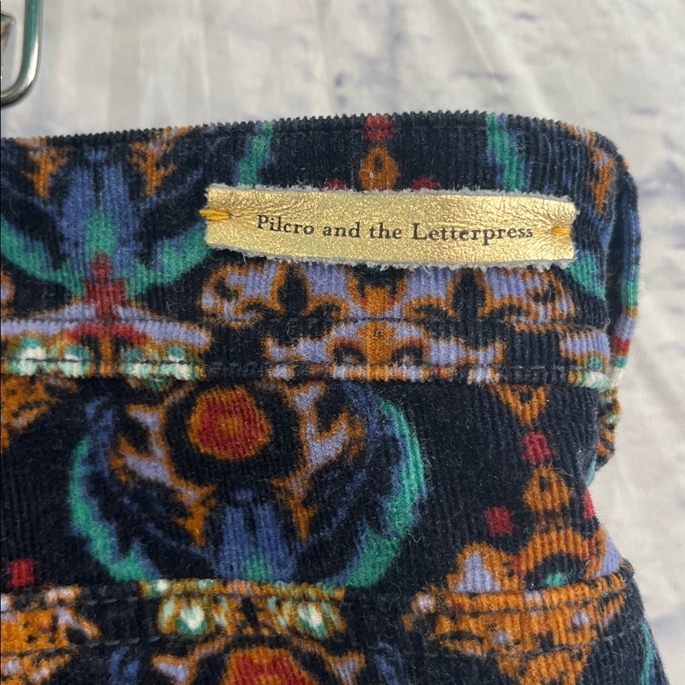 Anthropologie Pilcro Corduroy Serif Batik Pants Size 32 Skinny - Picture 4 of 9